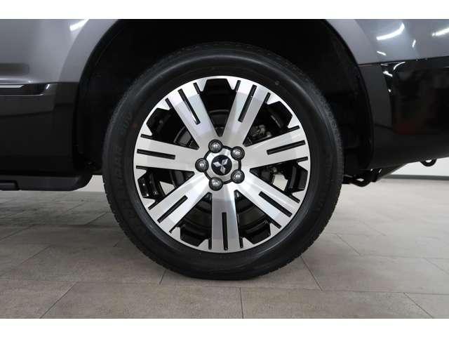 デリカＤ：５ Ｐ　７人乗　ワンオーナー　禁煙車　１０．１型ナビ＋後席モニター　全方位カメラ　ＥＴＣ２．０　電動サイドステップ　電動リヤゲート　ステアリングヒーター　運転席パワーシート　運転席・助手席シートヒーター（20枚目）