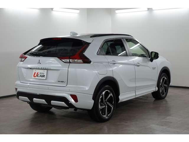 エクリプスクロスＰＨＥＶ Ｐ　禁煙　社有車　電動サンルーフ　電気温水（6枚目）