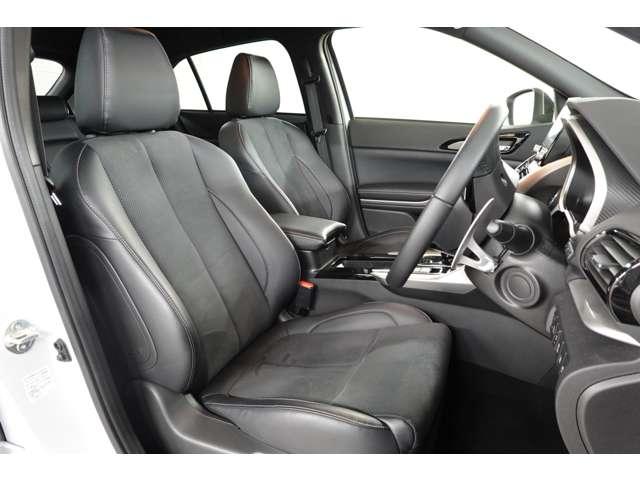 エクリプスクロスＰＨＥＶ Ｐ　禁煙　社有車　電動サンルーフ　電気温水（8枚目）