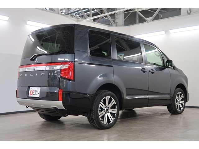 デリカＤ：５ Ｇ　パワーパッケージ　雹害修理済車　７人　登録済未使用車（6枚目）