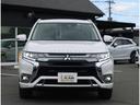 アウトランダーＰＨＥＶ Ｇ　１００Ｖ１５００Ｗ電源／ルーフレール／ワンオーナー／禁煙車／ナビ／全方位カメラ／スマートキー／ハーフレザーシート／後側方車両検知警報／レーダークルーズ／電動パーキングブレーキ＆ブレーキオートホールド（5枚目）