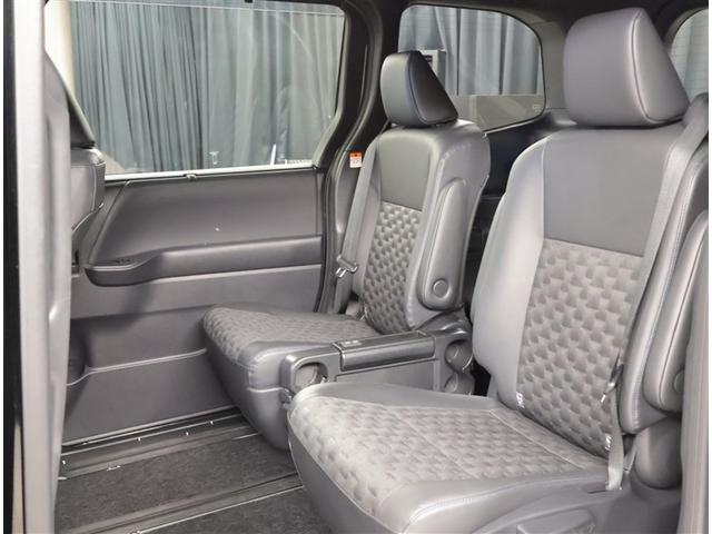 ヴォクシー S-Z DVD再生機能 スマートキープッシュスタート 両側電動パワースライドドア パワーウインドウ ETC車載器 LEDライト デュアルエアコン アルミホイール 盗難防止装置 記録簿 横滑り防止機能 ナビTV(20枚目)