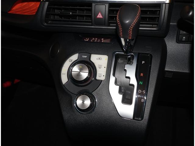 シエンタ Ｇ　クエロ　軽減ブレーキ　両側自動ドア　Ｉストップ　後カメラ　デュアルエアバック　パワーウィンドウ　フルオートエアコン　ＤＶＤ再生可　ＬＥＤヘッド　ナビ＆ＴＶ　スマキー　ＶＳＣ　３列　キーレス　アルミ　エアバッグ（9枚目）