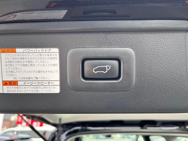 アルファード ２．５Ｓ　Ｃパッケージ　ディスプレイオーディオ　ＡｐｐｌｅＣａｒＰｌａｙ　ツインムーンルーフ　デジタルインナーミラー　ブラインドスポットモニター　バックカメラ　シートヒーター　シートクーラー　ステアリングヒーター（50枚目）