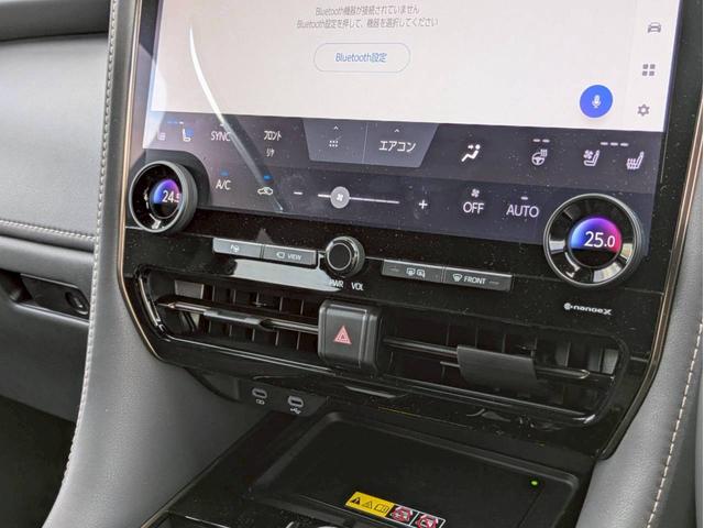ヴェルファイア Ｚ　プレミア　左右独立ムーンルーフ　デジタルインナーミラー　後席モニター　ＥＴＣ２．０　ヘッドアップディスプレイ　パノラミックビューモニター　後席用パワーサンシェード　純正ＡＷ１９インチ　ワンオーナー　禁煙　４ＷＤ（20枚目）