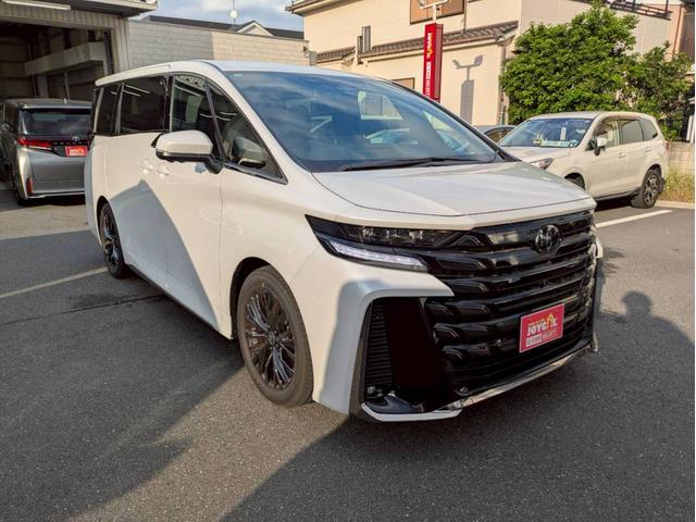 ヴェルファイア Ｚ　プレミア　左右独立ムーンルーフ　デジタルインナーミラー　後席モニター　ＥＴＣ２．０　ヘッドアップディスプレイ　パノラミックビューモニター　後席用パワーサンシェード　純正ＡＷ１９インチ　ワンオーナー　禁煙　４ＷＤ（39枚目）