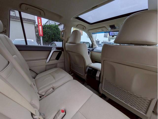 ランドクルーザープラド TX Lパッケージ マットブラックエディション ALPAINE製デジタルインナーミラー+ドラレコ パノラミックビューモニター バックカメラ マットブラック ムーンルーフ BSM パワーシート Bluetooth ETC2.0 ステップ(38枚目)