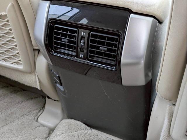 ランドクルーザープラド TX Lパッケージ マットブラックエディション ALPAINE製デジタルインナーミラー+ドラレコ パノラミックビューモニター バックカメラ マットブラック ムーンルーフ BSM パワーシート Bluetooth ETC2.0 ステップ(39枚目)