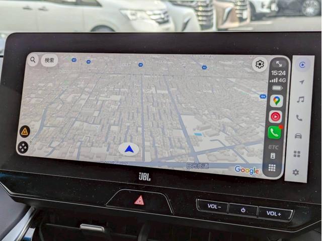 ハリアー Ｚ　調光パノラマルーフ　１２．３インチＴ－Ｃｏｎｎｅｃｔナビ＋３６０カメラ　デジタルインナーミラー＋ドラレコ　ＪＢＬサウンド　ＥＴＣ２．０　ＡＣＣ　ＢＳＭ　カラーヘッドアップディスプレイ　パワーバックドア（4枚目）