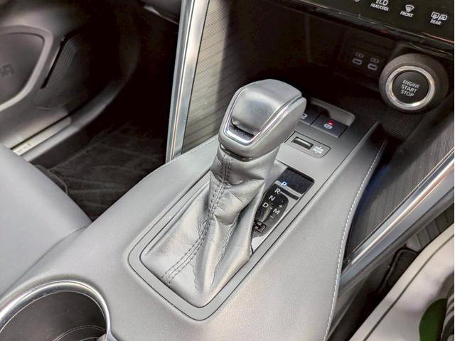 ハリアー Ｚ　調光パノラマルーフ　１２．３インチＴ－Ｃｏｎｎｅｃｔナビ＋３６０カメラ　デジタルインナーミラー＋ドラレコ　ＪＢＬサウンド　ＥＴＣ２．０　ＡＣＣ　ＢＳＭ　カラーヘッドアップディスプレイ　パワーバックドア（29枚目）