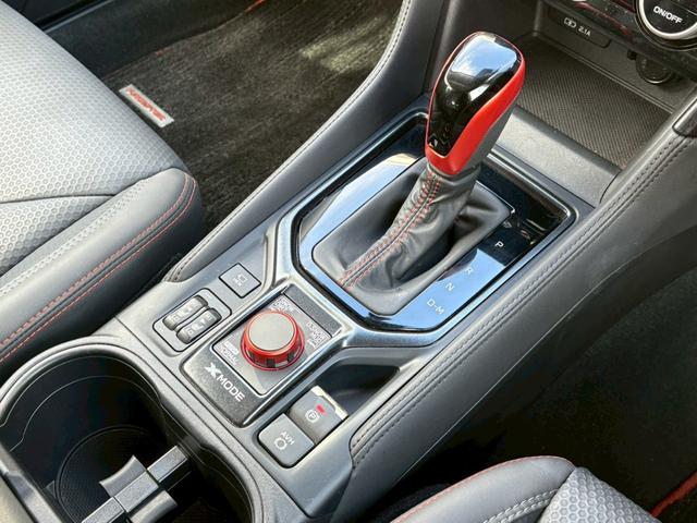 フォレスター Ｘ－ブレイク　７インチナビ　ＴＶ　ＥＴＣ　サイドカメラ　シートヒーター　ステアリングヒーター電動パーキングブレーキ　オートホールド　パワーシート　シートメモリー　ルーフレール　１７インチアルミ　クルーズコントロール（17枚目）