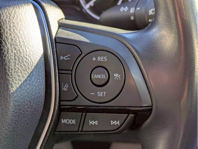 ハリアー Ｚ　ＪＢＬサウンド　１２．３インチＴ－Ｃｏｎｎｅｃｔナビ　デジタルインナーミラー＋ドラレコ　調光パノラマルーフ　カラーヘッドアップディスプレイ　パワーバックドア　ＥＴＣ２．０　ＡＣＣ　ＢＳＭ　パワーシート（8枚目）