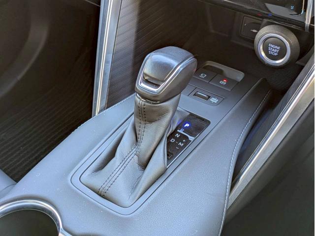 ハリアー Ｚ　ＪＢＬサウンド　１２．３インチＴ－Ｃｏｎｎｅｃｔナビ　デジタルインナーミラー＋ドラレコ　調光パノラマルーフ　カラーヘッドアップディスプレイ　パワーバックドア　ＥＴＣ２．０　ＡＣＣ　ＢＳＭ　パワーシート（17枚目）