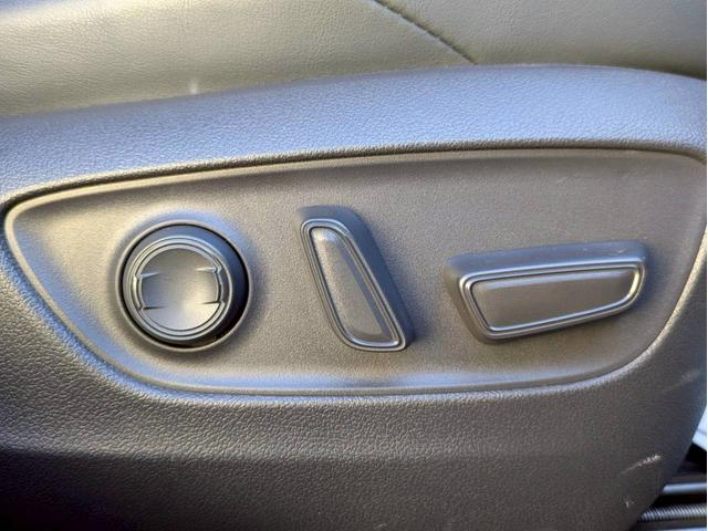 ハリアー Ｚ　ＪＢＬサウンド　１２．３インチＴ－Ｃｏｎｎｅｃｔナビ　デジタルインナーミラー＋ドラレコ　調光パノラマルーフ　カラーヘッドアップディスプレイ　パワーバックドア　ＥＴＣ２．０　ＡＣＣ　ＢＳＭ　パワーシート（21枚目）