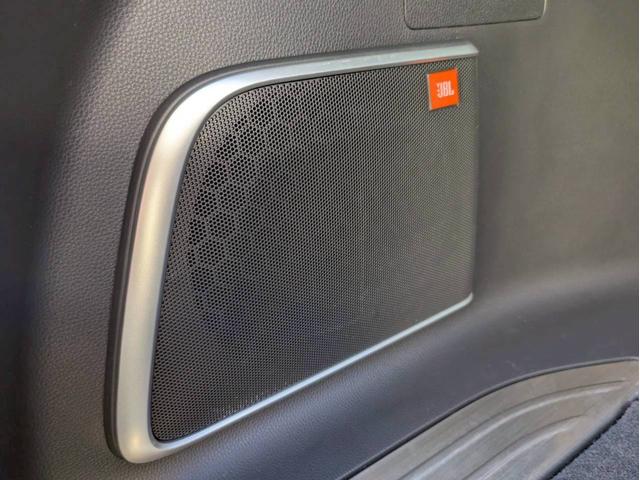 ハリアー Ｚ　ＪＢＬサウンド　１２．３インチＴ－Ｃｏｎｎｅｃｔナビ　デジタルインナーミラー＋ドラレコ　調光パノラマルーフ　カラーヘッドアップディスプレイ　パワーバックドア　ＥＴＣ２．０　ＡＣＣ　ＢＳＭ　パワーシート（22枚目）