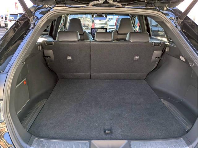 ハリアー Ｚ　ＪＢＬサウンド　１２．３インチＴ－Ｃｏｎｎｅｃｔナビ　デジタルインナーミラー＋ドラレコ　調光パノラマルーフ　カラーヘッドアップディスプレイ　パワーバックドア　ＥＴＣ２．０　ＡＣＣ　ＢＳＭ　パワーシート（37枚目）