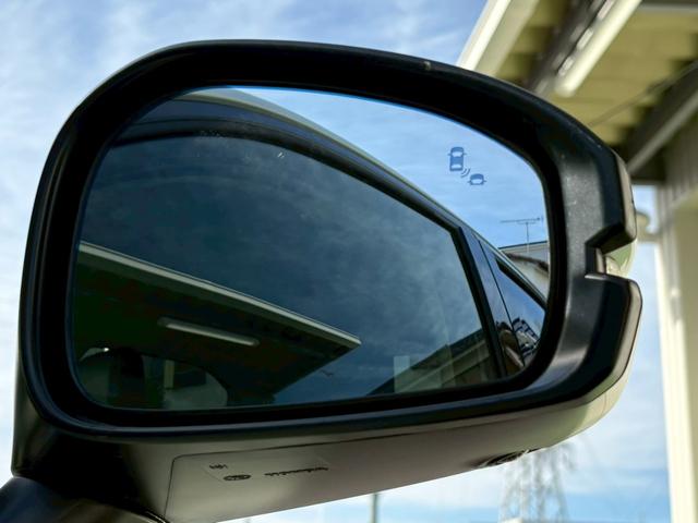 ヴェゼル e:HEV Z 9インチナビTV マルチビューカメラシステム ETC2.0 置き型充電 ブラインドスポットモニター パワーバックドア シートヒーター ステアリングヒーター クルーズコントロール 電動パーキングブレーキ(8枚目)