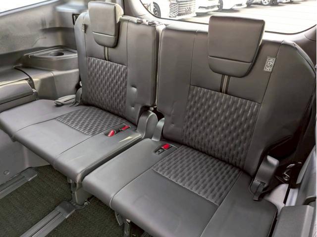 ノア Ｓ－Ｚ　トヨタチームメイト　１０．５インチナビ　パノラミックビューモニター　　バックモニター　ＢＭＳ　　後席エアコン　電動リアゲート　ドラレコ　シートヒーターシートエアコン　後席サンシェーステアリングヒーター（31枚目）