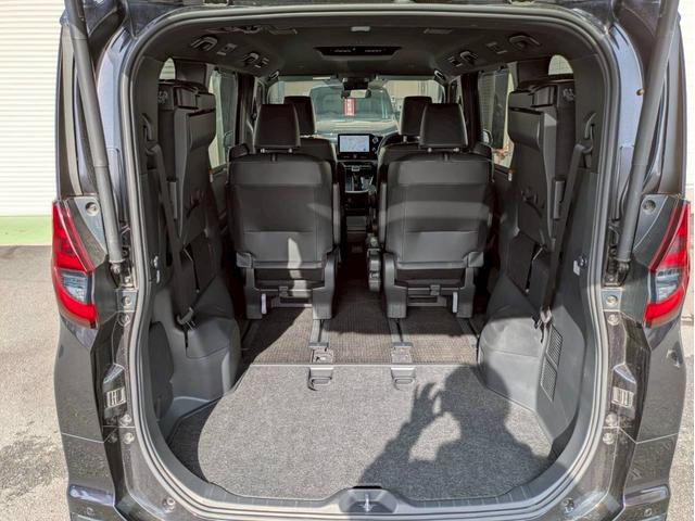 ノア Ｓ－Ｚ　トヨタチームメイト　１０．５インチナビ　パノラミックビューモニター　　バックモニター　ＢＭＳ　　後席エアコン　電動リアゲート　ドラレコ　シートヒーターシートエアコン　後席サンシェーステアリングヒーター（33枚目）