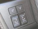 運転席からもスライドドアの操作が可能です!