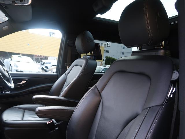 Ｖクラス Ｖ２２０ｄ　アバンギャルド　ロング　ＡＭＧライン　エクスクルーシブシートＰＫＧ　サンルーフ　Ｂｕｒｍｅｓｔｅｒ　２列目ベンチレーション／シートヒーター／オットマン　ヘッドレストモニター／ＤＶＤプレイヤー　レーダーセーフティ　デジタルインナーミラー（31枚目）