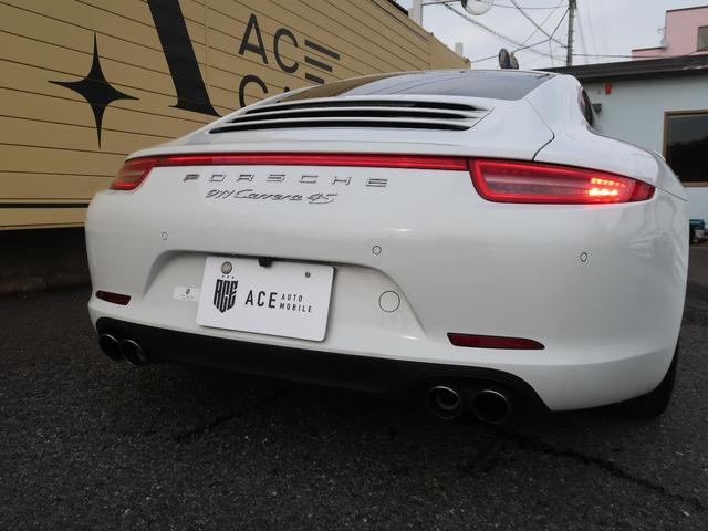 ９１１ ９１１カレラ４Ｓ　９９１．１ＮＡモデル　スポクロ　スポエグ　ＰＡＳＭ　カレラレッドレザーインテリア　ＢＯＳＥ　電動格納ミラー　スポーツデザインステアリング　左ハンドル　クルコン　ポルシェエンボスヘッドレスト（3枚目）