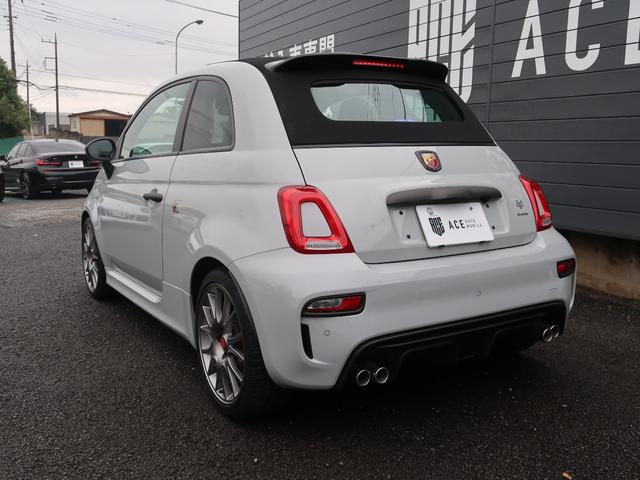 アバルト695C ツーリズモ グリジオカンポボーロ レコードモンツァマフラー KONIサスペンション ブレンボキャリパー BeatsAudio製プレミアムサウンド アップルカープレイ バックカメラ ウインドストップ ETC(22枚目)