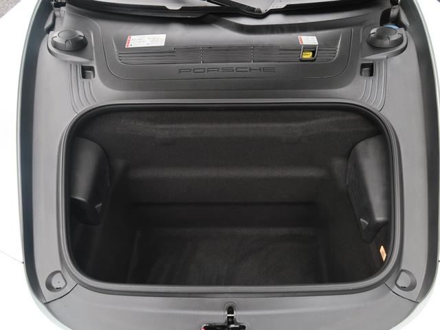911 911カレラGTS 991.1NAモデル 左ハンドル GTSインテリアPKG シートヒーター スポーツクロノPKG スポーツエグゾースト PASM スポーツデザインステアリング ガーズレッドシートベルト(25枚目)