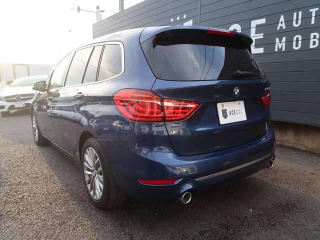 2シリーズ 218dグランツアラー ラグジュアリー アドバンスドアクティブセーフティPKG コンフォートPKG ベージュ革 ACC HUD 電動リアゲート シートヒーター パワーシート 3列シート ナビ バックカメラ LEDヘッドライト(25枚目)