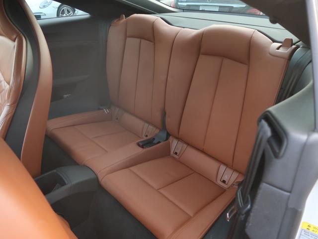 ＴＴクーペ ２．０ＴＦＳＩ　ブラウンファインナッパ革　アシスタンスＰＫＧ　シートヒーター　クルーズコントロール　サイドアシスト　オートホールド　リアシーケンシャルウィンカー　バーチャルコックピット　ナビ　フルセグ　バックカメラ（5枚目）