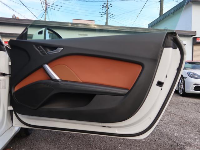 ＴＴクーペ ２．０ＴＦＳＩ　ブラウンファインナッパ革　アシスタンスＰＫＧ　シートヒーター　クルーズコントロール　サイドアシスト　オートホールド　リアシーケンシャルウィンカー　バーチャルコックピット　ナビ　フルセグ　バックカメラ（32枚目）