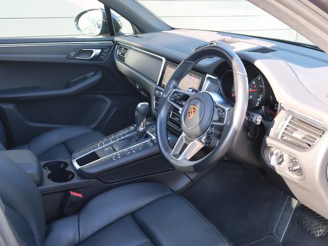 マカン マカン スポクロ サンルーフ 黒革 14WAYパワーシート ベンチレーション シートヒーター エントリードライブ ACC BSM マカンS20インチAW バルカノグレーメタリック PCM 全周囲カメラ(31枚目)