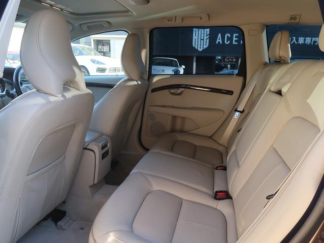 V70 T4 クラシック 最終モデル トワイライトブロンズ ベージュ革 サンルーフ harman/kardon ベンチレーション シートヒーター パワーシート アダプティブクルーズ BLIS 純正ナビ バックカメラ(15枚目)