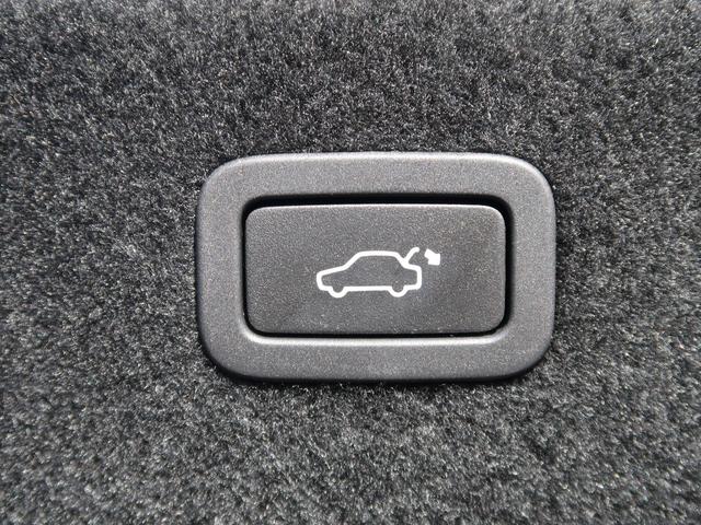 ＸＦ プレステージ　ロワールブルーメタリック　ベージュ革　ＭＥＲＩＤＩＡＮサウンド　アダプティブクルーズ　シートヒーター　パワーシート　電動トランク　ナビ　フルセグ　Ｂｌｕｅｔｏｏｔｈ　バックカメラ　１８インチＡＷ（8枚目）