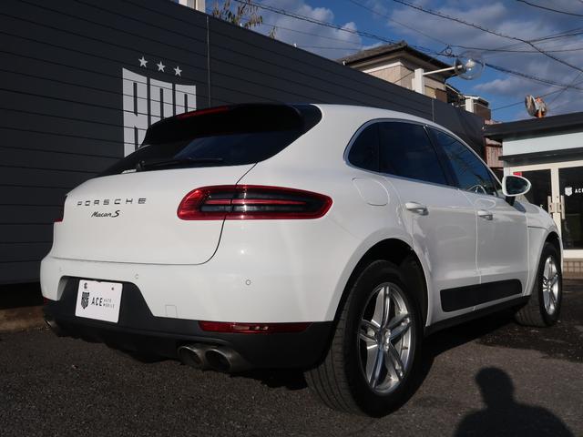 マカン マカンS ターボ19インチアルミホイール PCMナビ 黒革 シートヒーター パワーシート サイドアシスト クルーズコントロール 電動リアゲート Bluetooth バックカメラ レッドキャリパー キセノン(22枚目)