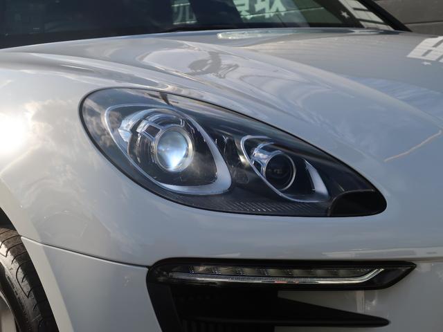 マカン マカンS ターボ19インチアルミホイール PCMナビ 黒革 シートヒーター パワーシート サイドアシスト クルーズコントロール 電動リアゲート Bluetooth バックカメラ レッドキャリパー キセノン(24枚目)