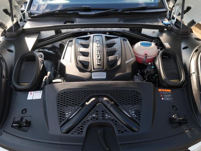 マカン マカンS ターボ19インチアルミホイール PCMナビ 黒革 シートヒーター パワーシート サイドアシスト クルーズコントロール 電動リアゲート Bluetooth バックカメラ レッドキャリパー キセノン(27枚目)