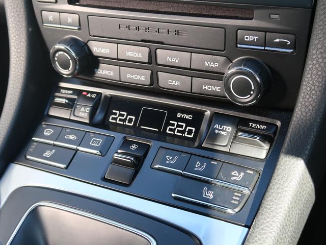 718ケイマン 718ケイマン スポーツクロノPKG GTシルバーメタリック シートヒーター エントリードライブ オートエアコン 電動格納ミラー スモーカーPKG 718ケイマンS19インチAW 7速PDK PCMナビ(9枚目)