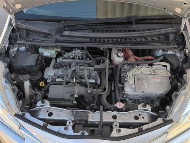 ヴィッツ ハイブリッドＦ　ＥＴＣ　バックカメラ　ナビ　ＴＶ　オートライト　キーレスエントリー　電動格納ミラー　ＣＶＴ　盗難防止システム　衝突安全ボディ　ＡＢＳ　ＥＳＣ　エアコン　パワーステアリング　パワーウィンドウ（22枚目）