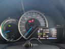 ヴィッツ ハイブリッドＦ　ＥＴＣ　バックカメラ　ナビ　ＴＶ　オートライト　キーレスエントリー　電動格納ミラー　ＣＶＴ　盗難防止システム　衝突安全ボディ　ＡＢＳ　ＥＳＣ　エアコン　パワーステアリング　パワーウィンドウ（4枚目）
