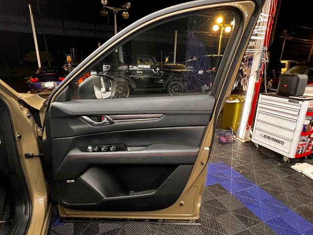 CX-5 XD ブラックトーンエディション ディーゼルターボ 360°モニター ETC SDナビ LEDライト スペアキー ブルートゥース クリアランスソナー 運転席パワーシート 前席シートヒーター ドライブレコーダー パワーバックドア(19枚目)