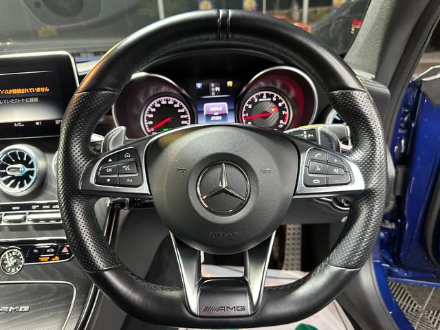 Ｃクラス Ｃ６３クーペ　ＭＡＮＳＯＲＹエアロ　マフラー　ＡＮＲＫＹ２０インチＡＷ　レーダーセフティＰＫＧ　エアバランスＰＫＧ　　黒レザー　シートヒーター　ブルメスター　ＥＴＣ　ヘッドアップディスプレー　アンビエントライト（18枚目）