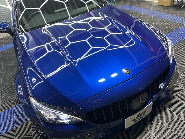 Ｃクラス Ｃ６３クーペ　ＭＡＮＳＯＲＹエアロ　マフラー　ＡＮＲＫＹ２０インチＡＷ　レーダーセフティＰＫＧ　エアバランスＰＫＧ　　黒レザー　シートヒーター　ブルメスター　ＥＴＣ　ヘッドアップディスプレー　アンビエントライト（54枚目）