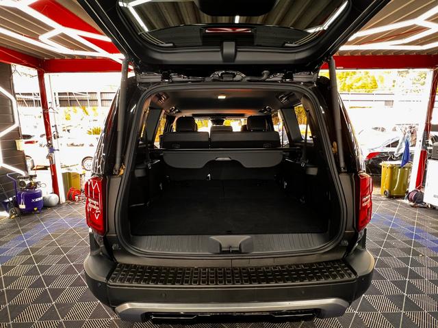 ランドクルーザー２５０ ＶＸ　モデリスタプロテクターＫＩＴ　ワンオーナー　サンルーフ　１２．３インチディスプレイ　全周囲カメラ　ＥＴＣ２．０　前席シートヒーター＆クーラー　トヨタチームメイト　デジタルインナーミラー　Ｐバックドア（11枚目）