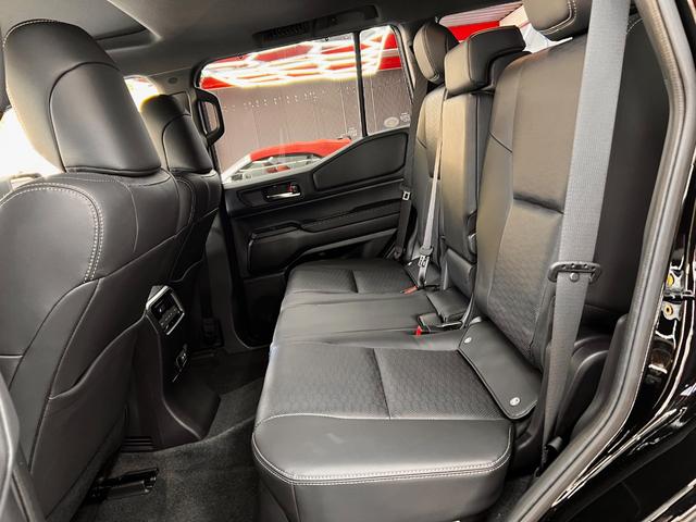 ランドクルーザー２５０ ＶＸ　モデリスタプロテクターＫＩＴ　ワンオーナー　サンルーフ　１２．３インチディスプレイ　全周囲カメラ　ＥＴＣ２．０　前席シートヒーター＆クーラー　トヨタチームメイト　デジタルインナーミラー　Ｐバックドア（16枚目）