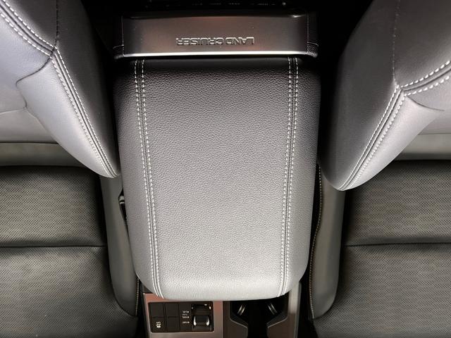 ランドクルーザー２５０ ＶＸ　モデリスタプロテクターＫＩＴ　ワンオーナー　サンルーフ　１２．３インチディスプレイ　全周囲カメラ　ＥＴＣ２．０　前席シートヒーター＆クーラー　トヨタチームメイト　デジタルインナーミラー　Ｐバックドア（34枚目）