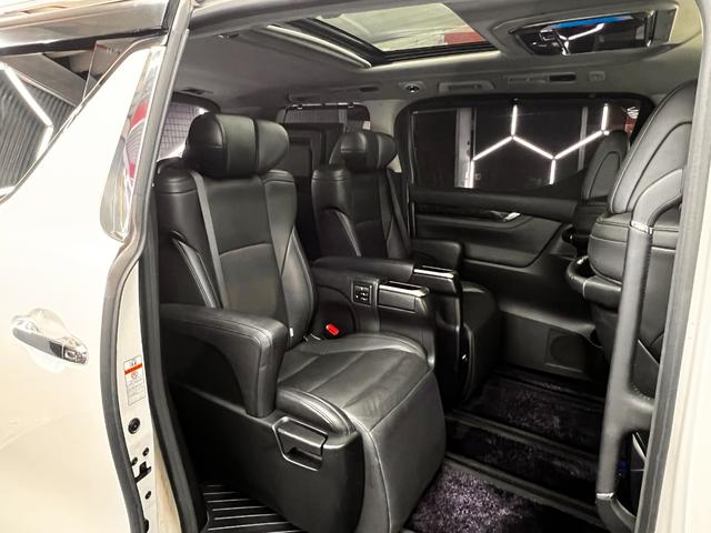 アルファードハイブリッド SR Cパッケージ モデリスタエアロ モデリスタAW 車高調 サンル-フ 後席モニタ- アルパインSDナビ デジタルインナーミラー 黒革シート レ-ダ-クルコン 後席シ-トヒ-タ- 両側電動スライドドア 電動リアゲート(12枚目)