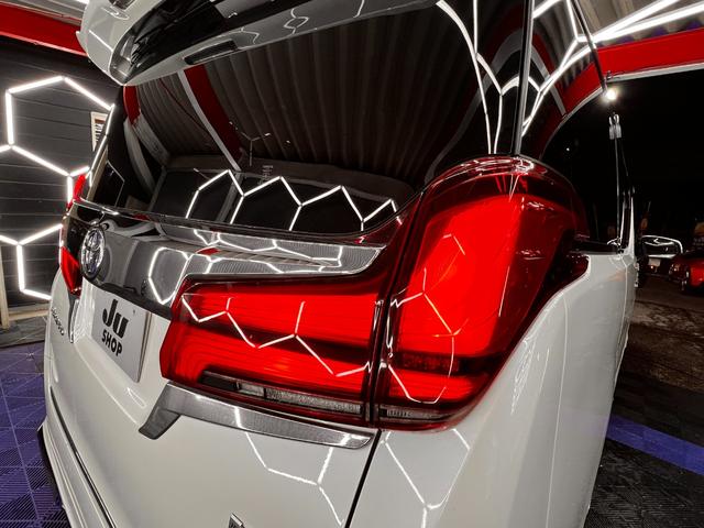 アルファードハイブリッド SR Cパッケージ モデリスタエアロ モデリスタAW 車高調 サンル-フ 後席モニタ- アルパインSDナビ デジタルインナーミラー 黒革シート レ-ダ-クルコン 後席シ-トヒ-タ- 両側電動スライドドア 電動リアゲート(34枚目)