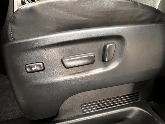 アルファードハイブリッド SR Cパッケージ モデリスタエアロ モデリスタAW 車高調 サンル-フ 後席モニタ- アルパインSDナビ デジタルインナーミラー 黒革シート レ-ダ-クルコン 後席シ-トヒ-タ- 両側電動スライドドア 電動リアゲート(39枚目)