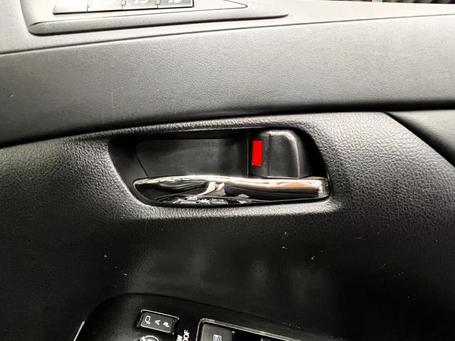 アルファードハイブリッド SR Cパッケージ モデリスタエアロ モデリスタAW 車高調 サンル-フ 後席モニタ- アルパインSDナビ デジタルインナーミラー 黒革シート レ-ダ-クルコン 後席シ-トヒ-タ- 両側電動スライドドア 電動リアゲート(53枚目)